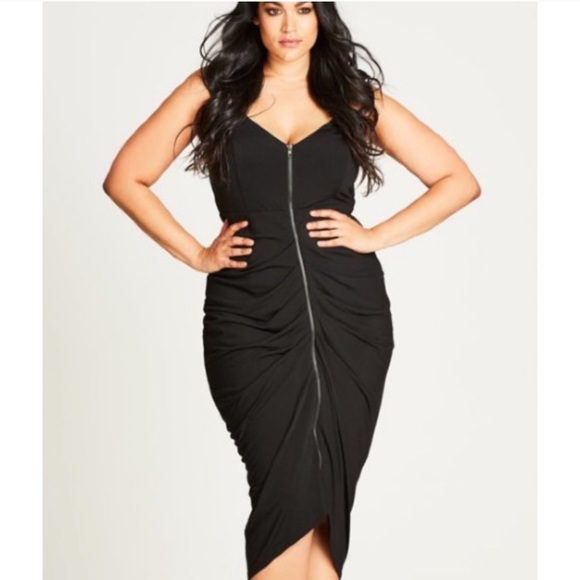 City Chic Dresses & Skirts - New City Chic Sultry Vixen black Dress sz 20
